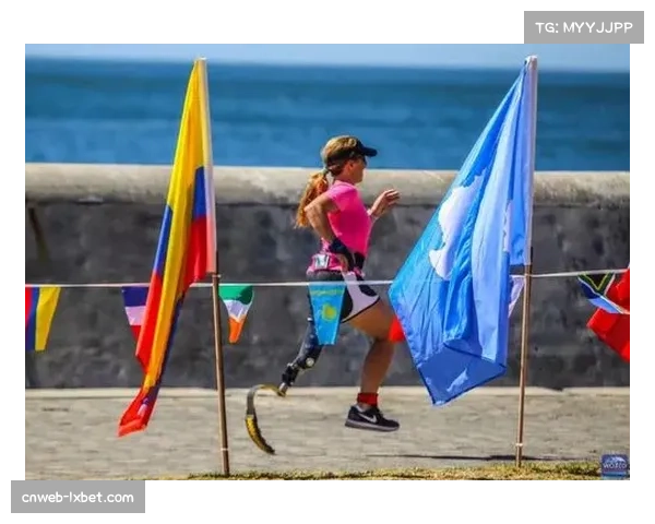 南非选手格尔达·斯泰恩赢得两大洋马拉松女子组七连冠